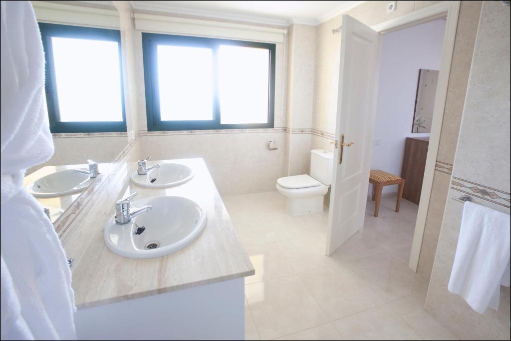 Apartamentos Lomas De Campoamor Pokoj fotografie